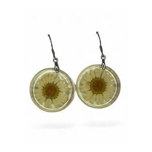 Real Daisy Flower Resin Drop Earrings Nature Floral Cottagecore Unique